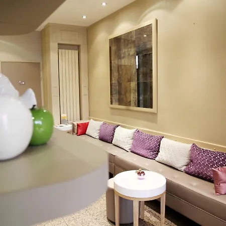 L'interlude Hotel 3*