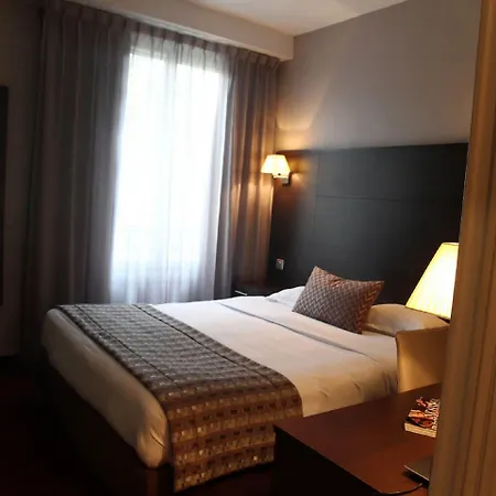 Hotell L'interlude Paris