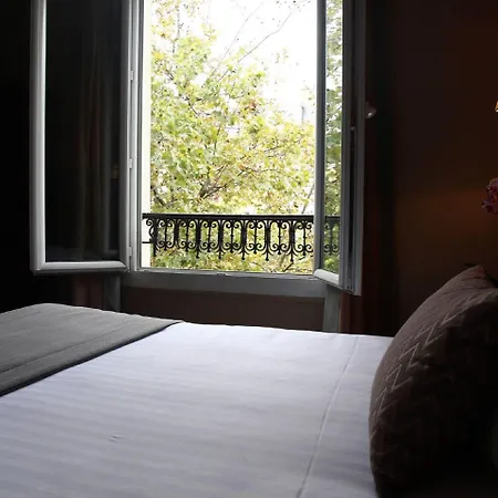 Hotell L'interlude 3*