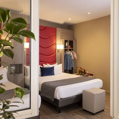 L'interlude Hotell 3*