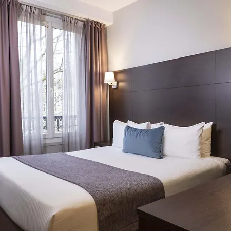 L'interlude Hotell 3*