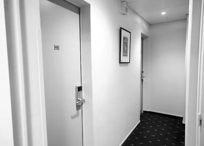 L'interlude 3* パリ