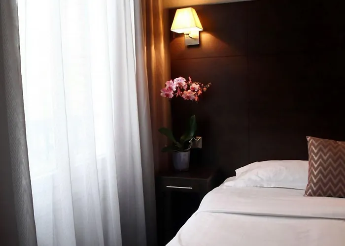 ホテル L'interlude 3*